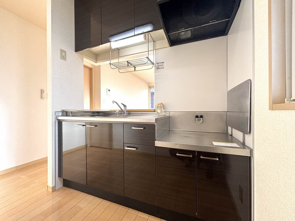 パールハイツ A202号-3