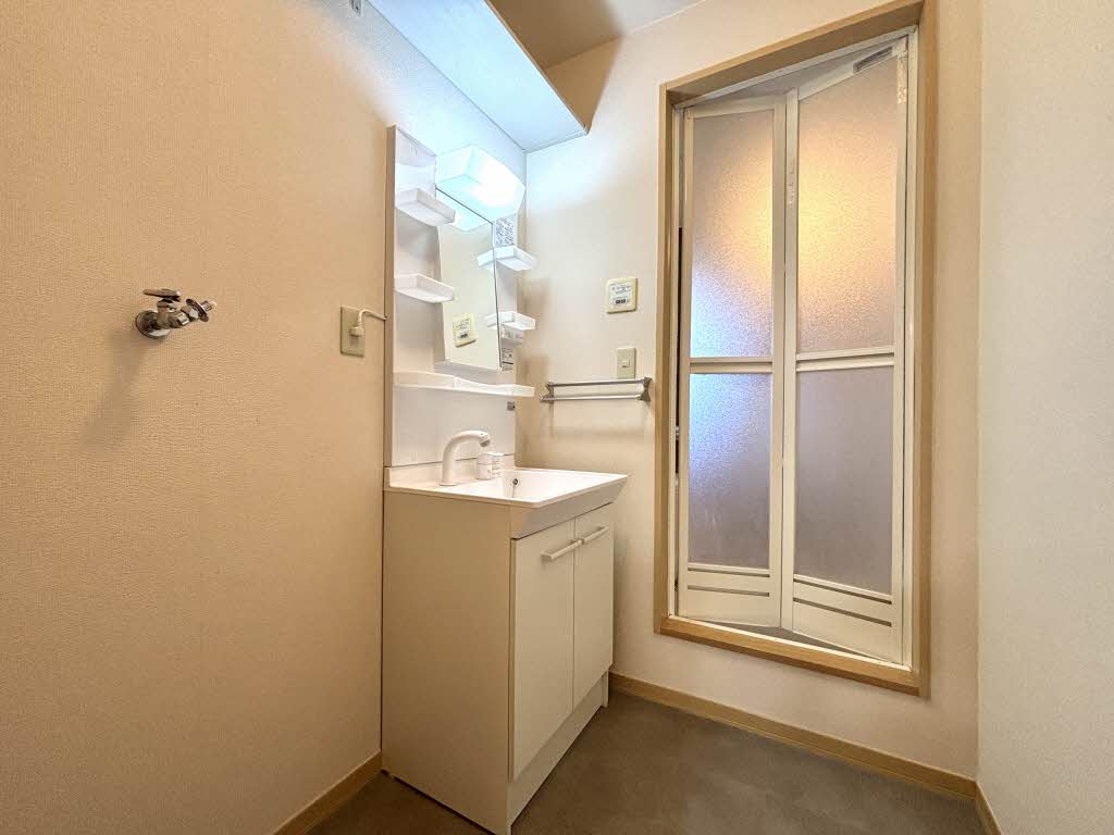 パールハイツ A202号-13