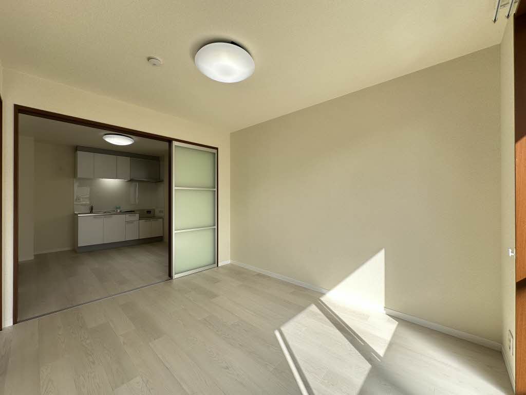 メゾン　マリアージュ B102号-2