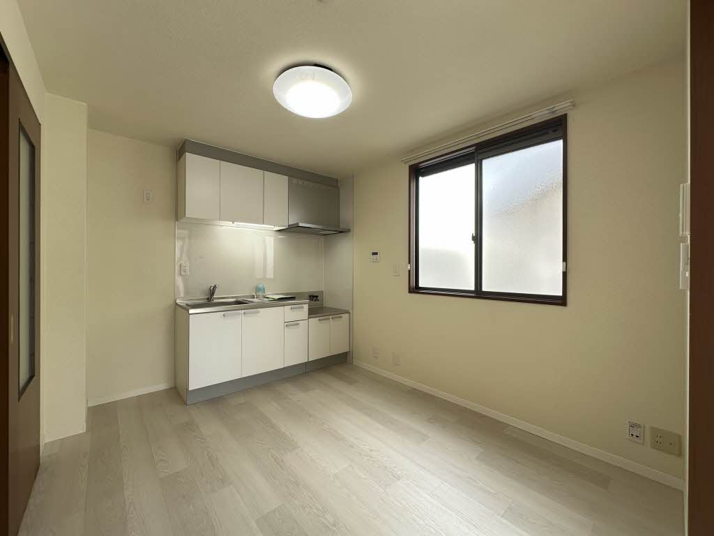 メゾン　マリアージュ B102号-3