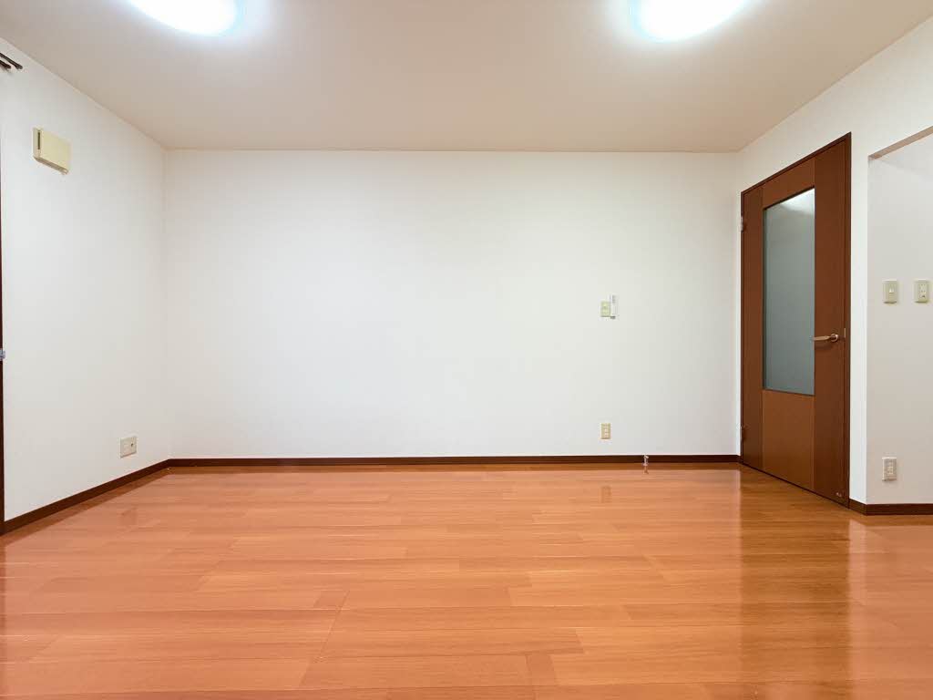 プレシール吉田 B101号-4