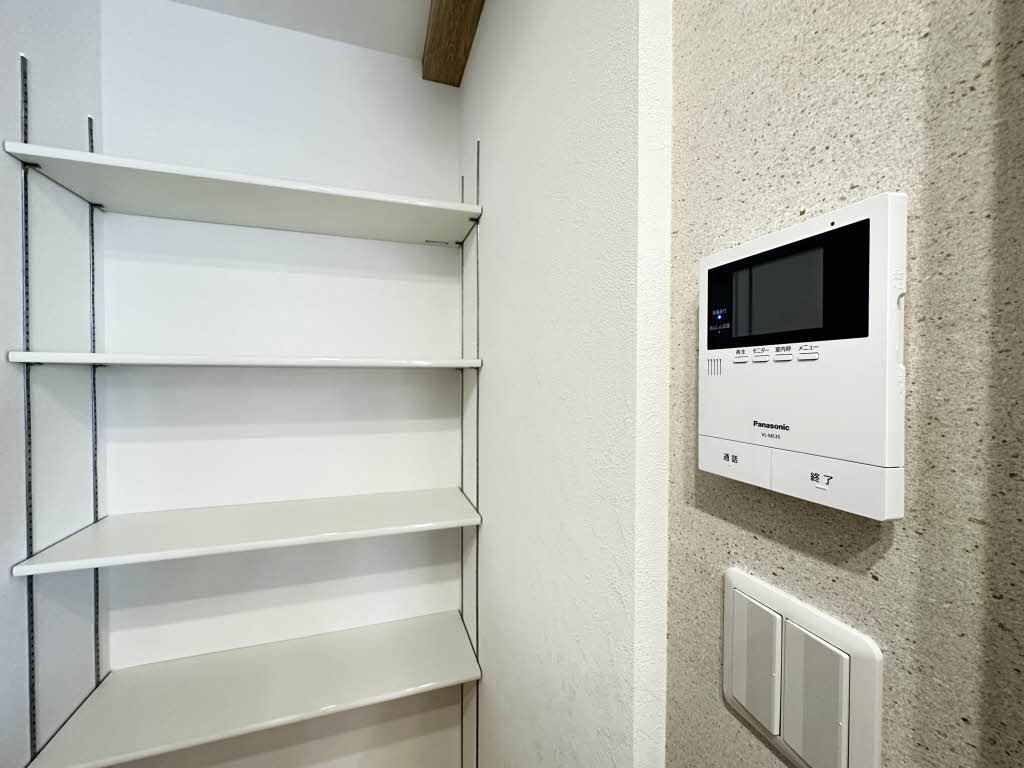 シャーメゾンハンバ C201号-11