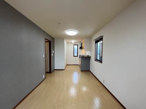 シャーメゾンIWAI B202号-2