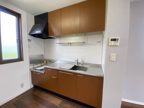 ルネシャリオ B102号-2