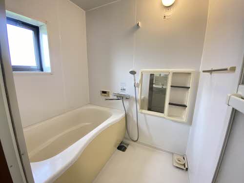 ルネシャリオ B102号-7