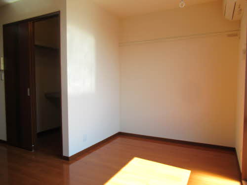 カサベルデ A202号-4