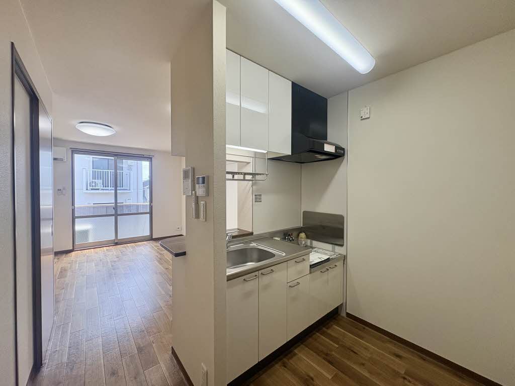 ルミエール三谷北 0203号-5