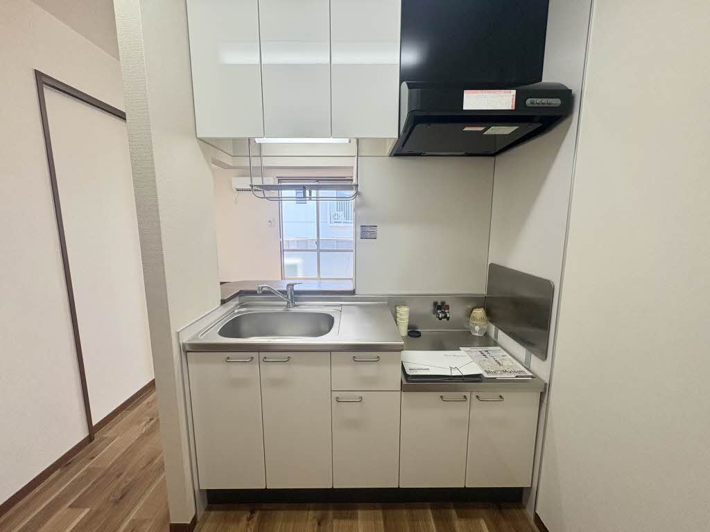 ルミエール三谷北 0203号-6