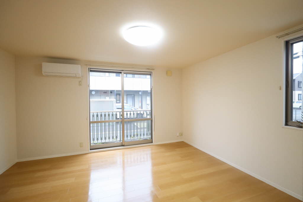 リベラルハイム A101号-2