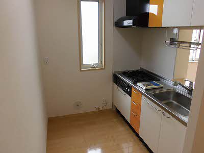 シャーメゾン理々 C201号-4