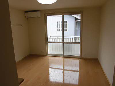 シャーメゾン理々 C201号-5