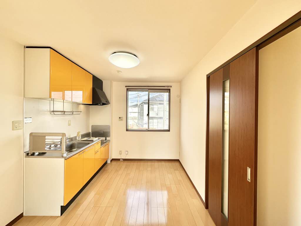 メ・ステッソ B202号-5