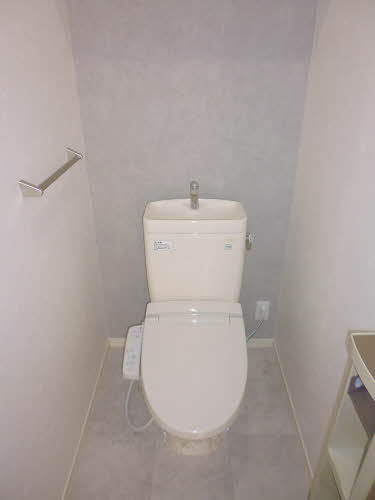 イーストパーク B102号-5