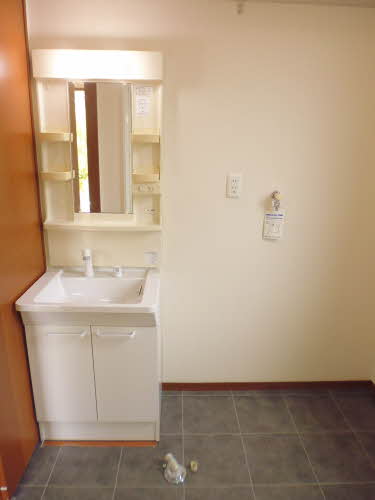 シャンテ西焼津Ｅ 0101号-4