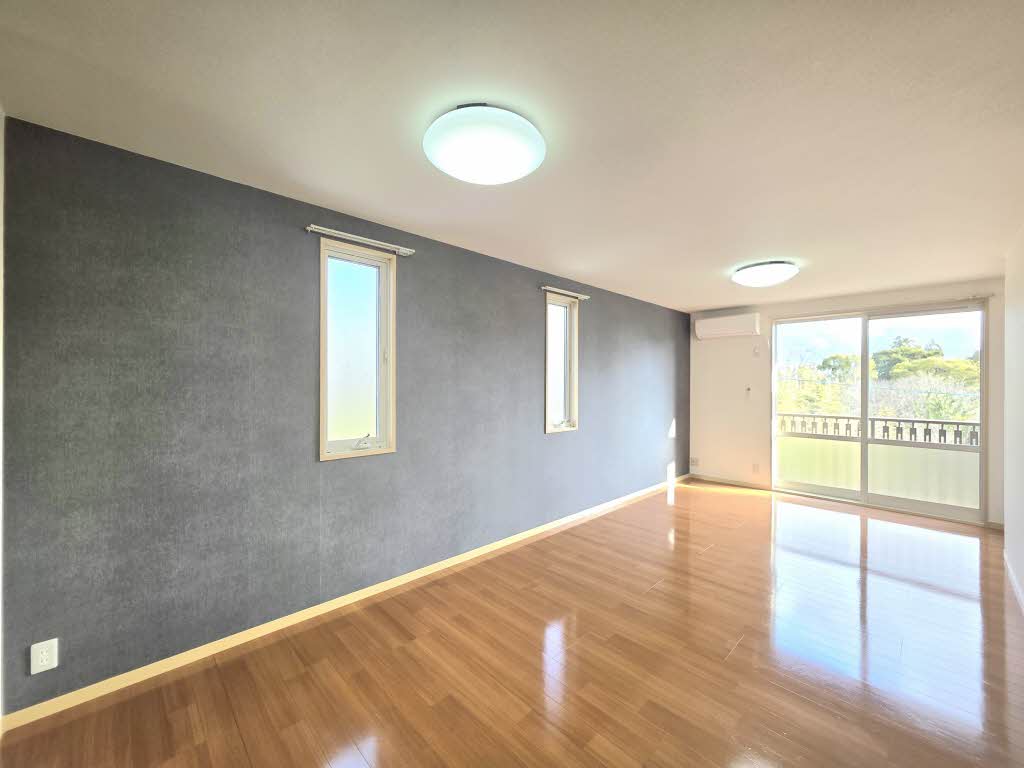 ヴィラーニ フォレストⅡ 0202号-3