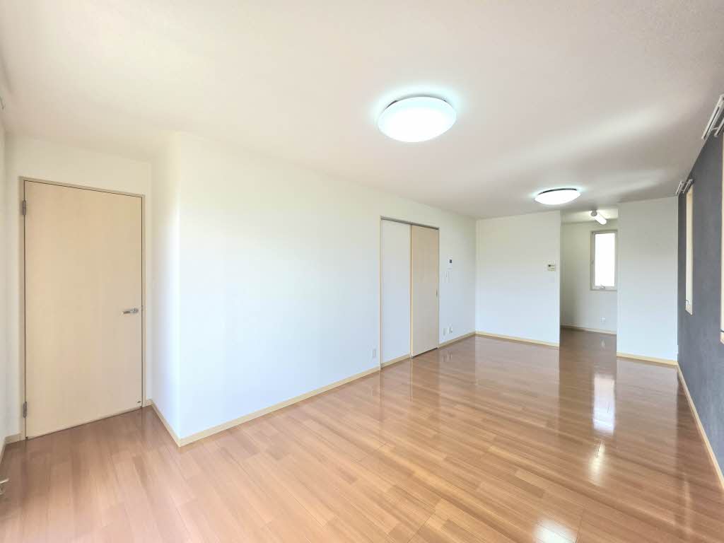 ヴィラーニ フォレストⅡ 0202号-4