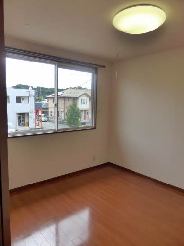 セレブル B202号-8