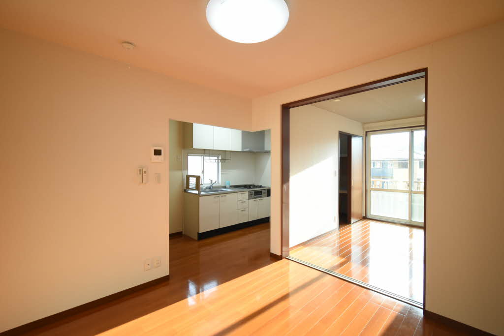 サクラヴィアーレ大浜 D201号-2