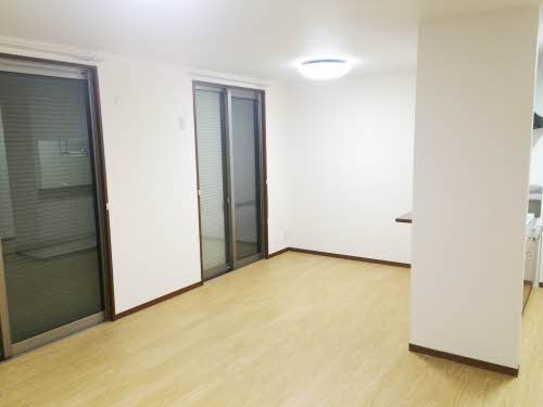 カーサフェリス 0102号-3