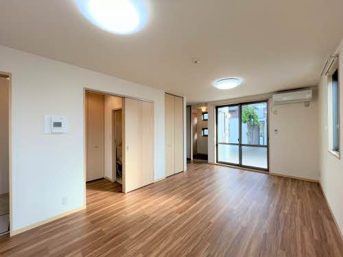 Ｃ’ｓファミリア前山 A101号-3