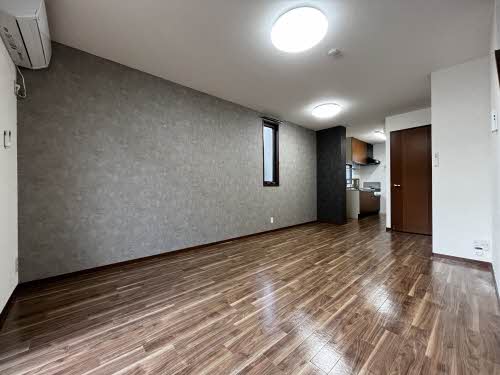 アビタシオントゥルワ C105号-2