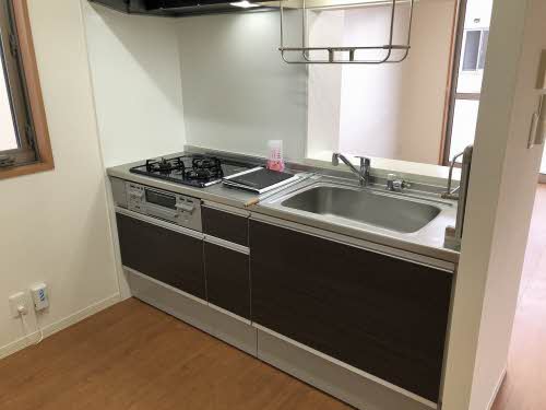 メゾン・ド・リラフォート B201号-4