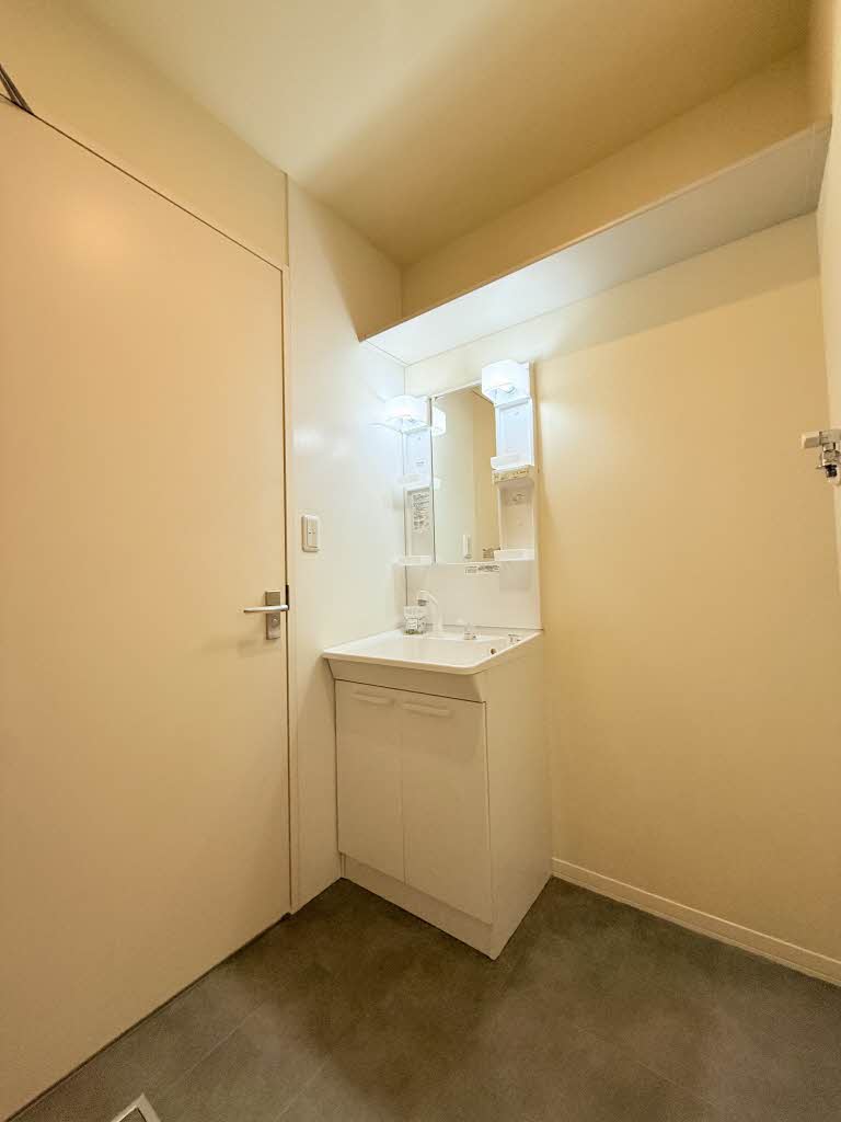 ヴィーブル稲里 0101号-4