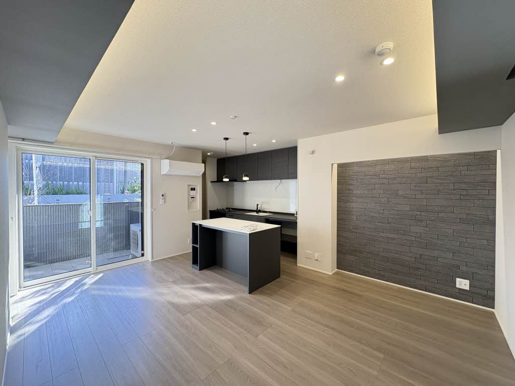 シャン　ヴィラージュ 0105号-2