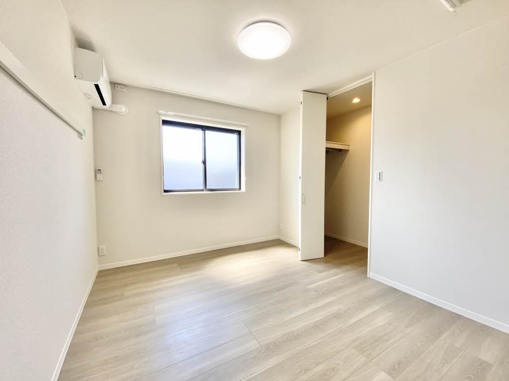 Crest Topia 0302号-10