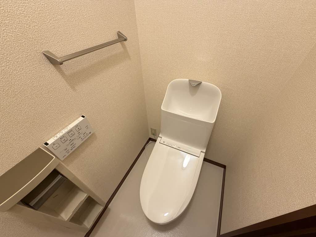 ｃｅｄｌｅ　三番館 3206号-6