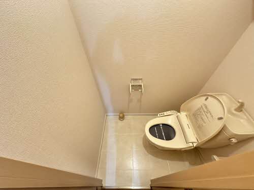 クローバーコート A101号-8