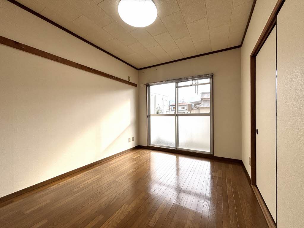 キャッスルＳＳ 0102号-6