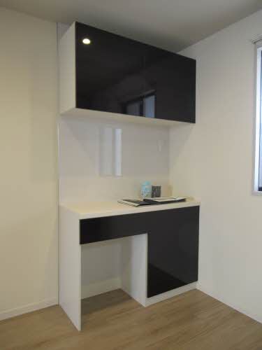 フレグランス本市場 B102号-9