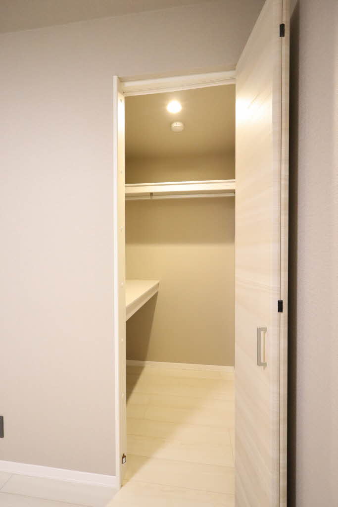 カーサ・レジデンス 0101号-9