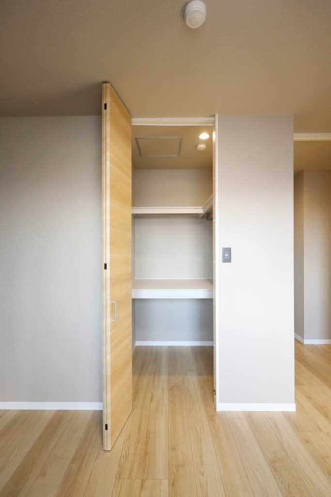 カーサ・レジデンス 0303号-9