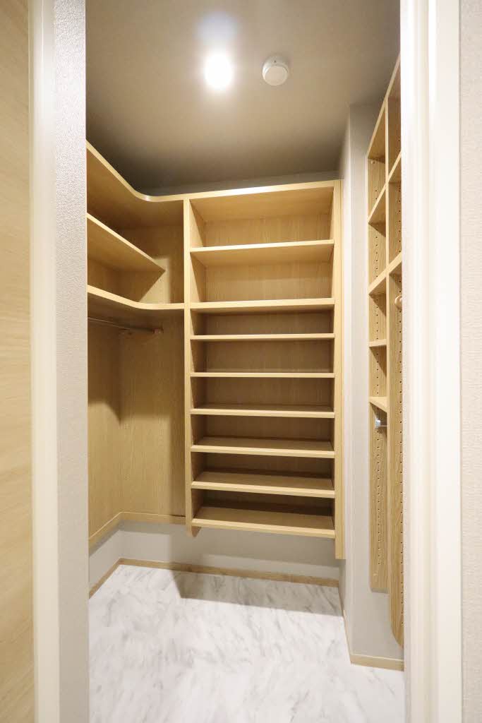 カーサ・レジデンス 0303号-13