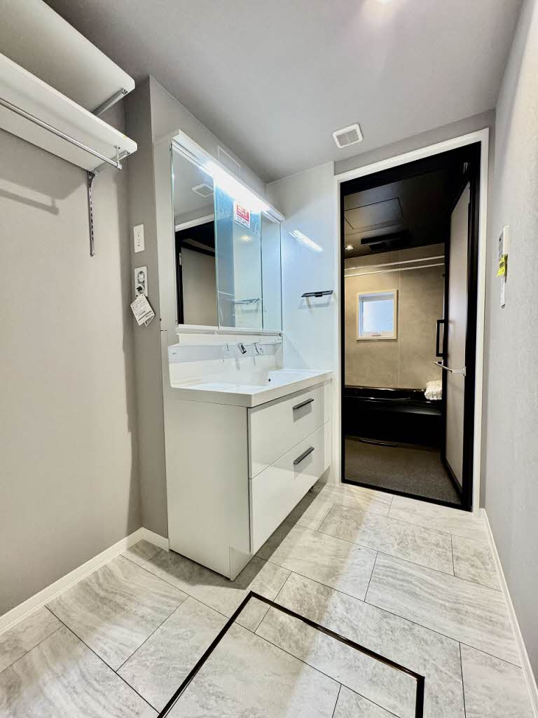 Ｃｒｅｓｔｉｅｑ長谷通り 0101号-6