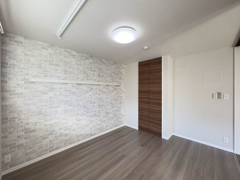 シャーメゾンヒルズ 0103号-4