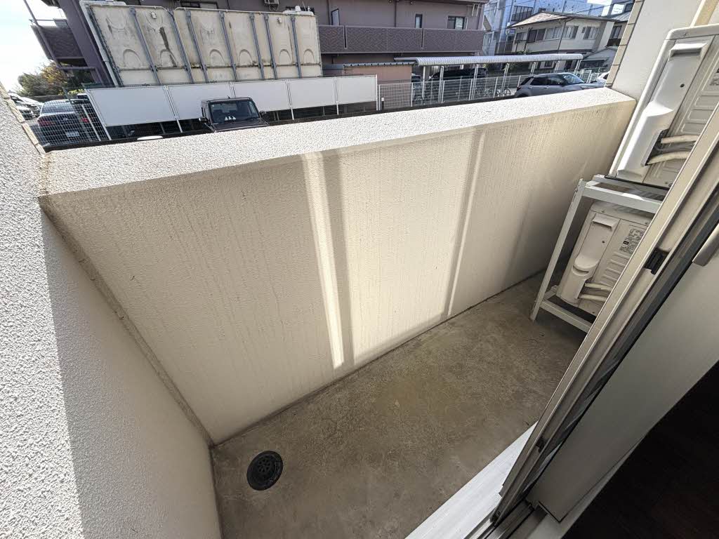 ヒルズ桜坂 101号-13