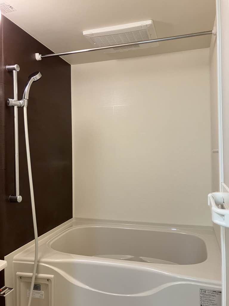 ヒルズ桜坂 202号-6