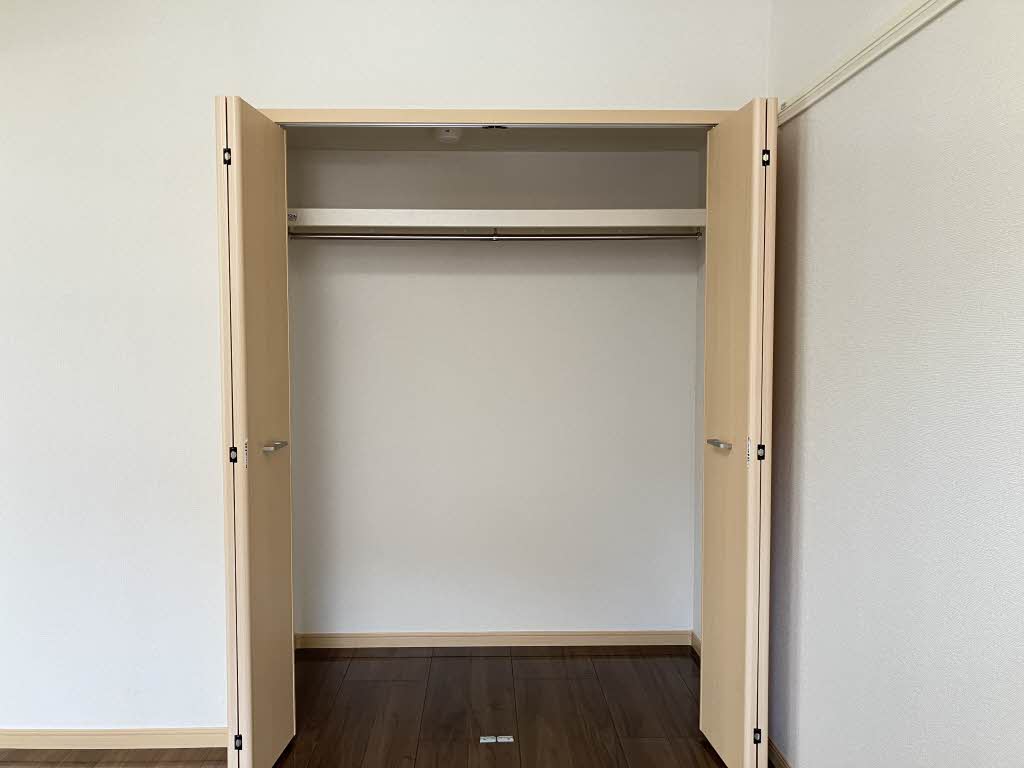 ヒルズ桜坂 202号-11