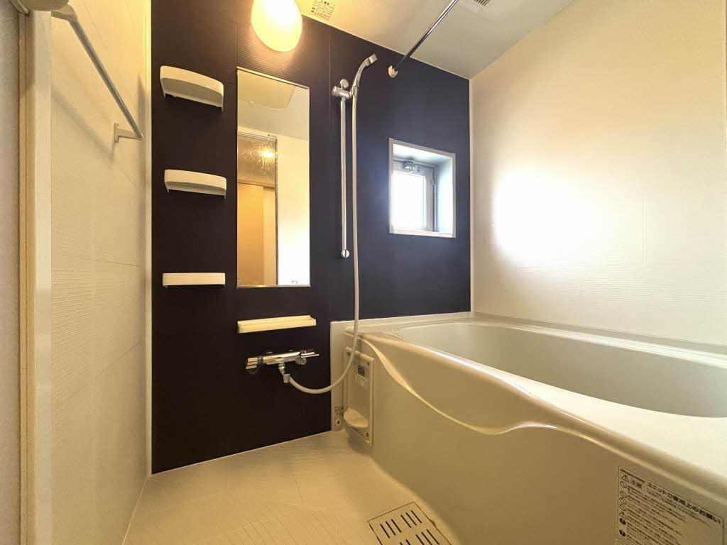 ヒルズ桜坂 402号-13