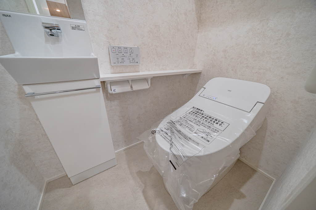 Ｐｒｅｍｉａｓ　上社 0203号-8