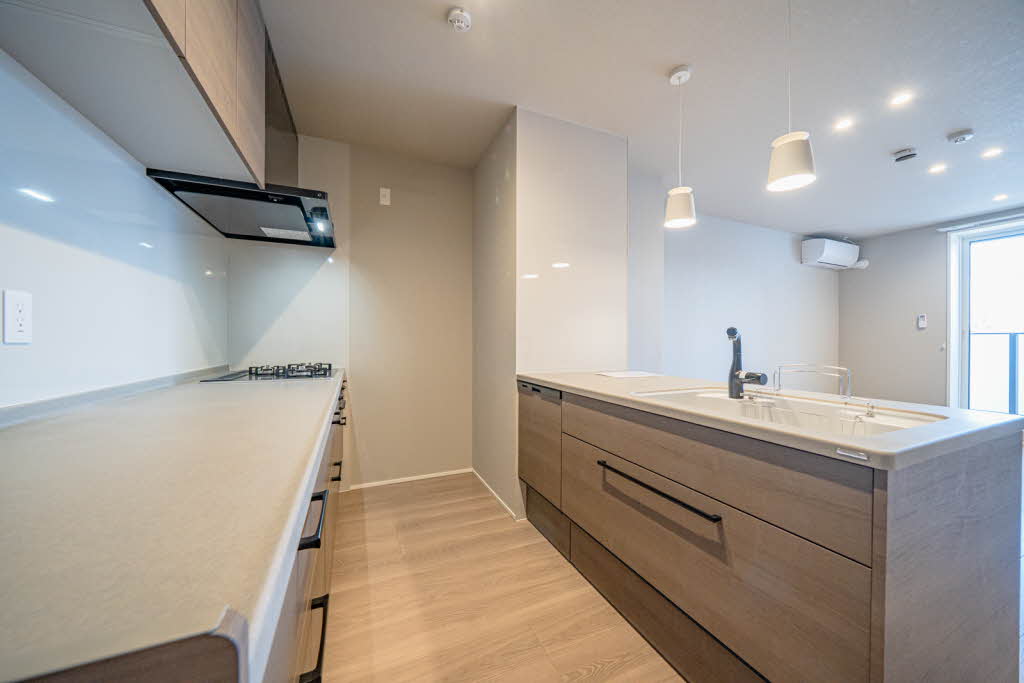 カーサ　コーシェリ 0305号-8