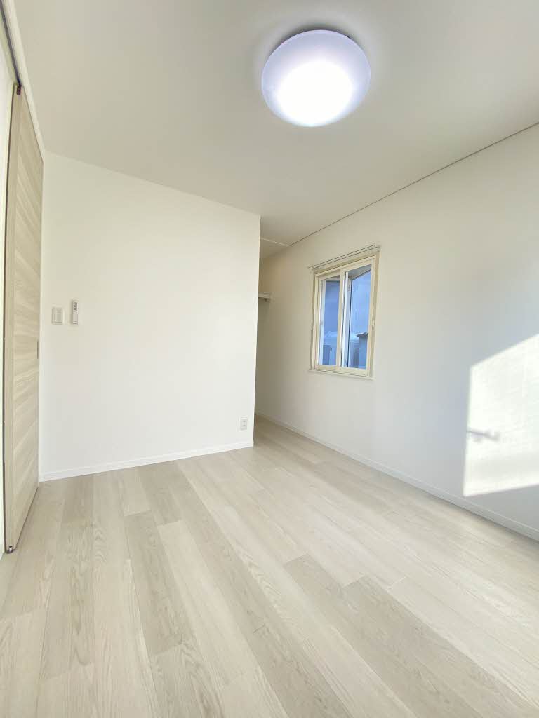 フレグランス江部 0102号-8