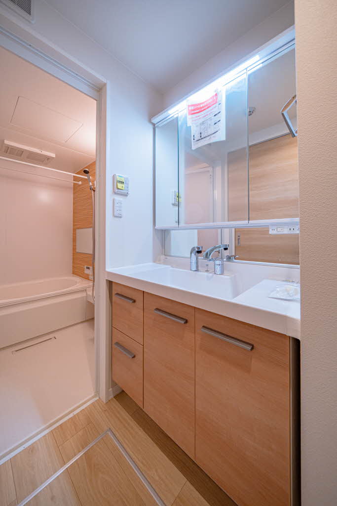 Ｋａｌｍａｒｋ海老塚 0102号-5