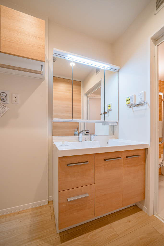 Ｋａｌｍａｒｋ海老塚 0303号-5