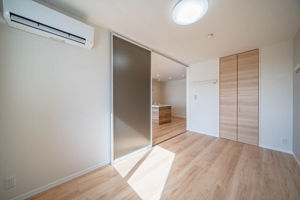 Ｋａｌｍａｒｋ海老塚 0303号-6