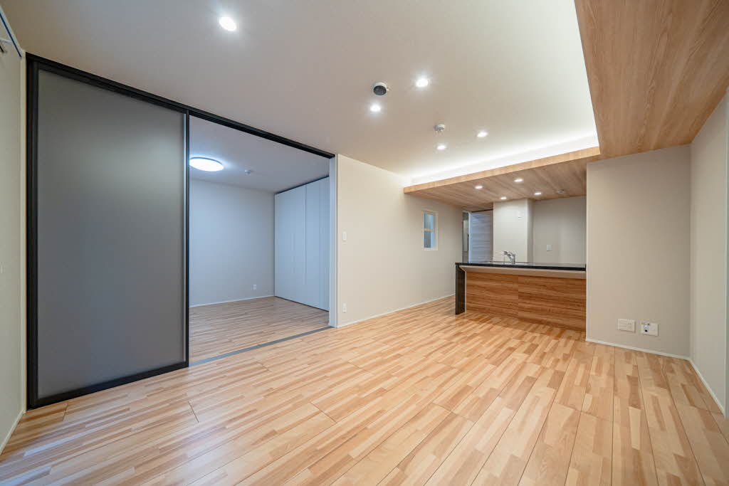 ラフィネ 0102号-2