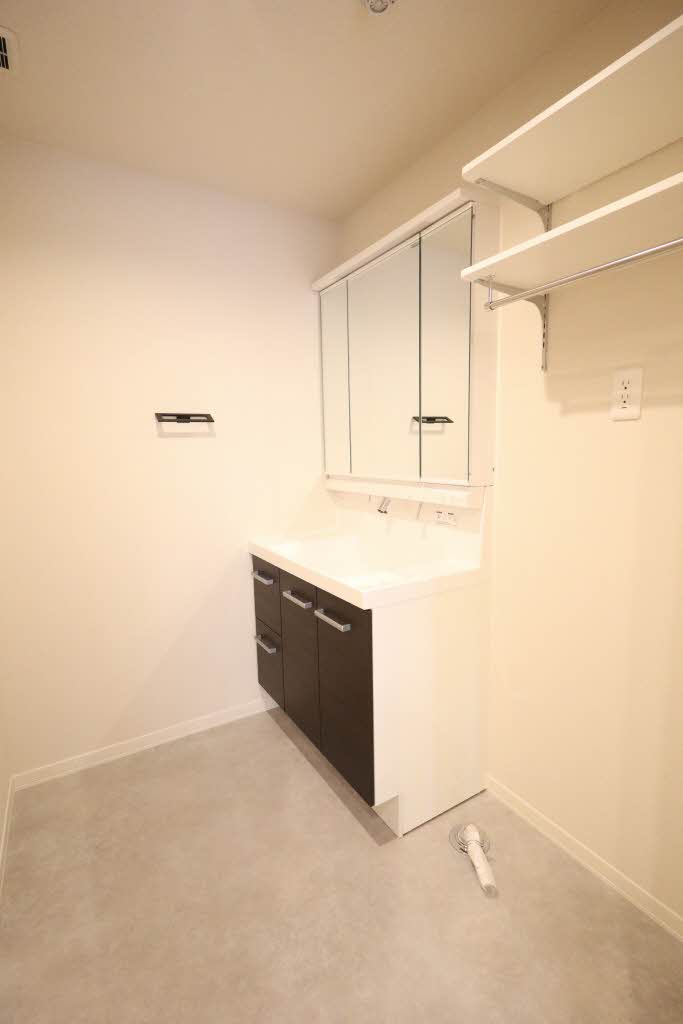 シャーメゾン　栄町 0201号-5